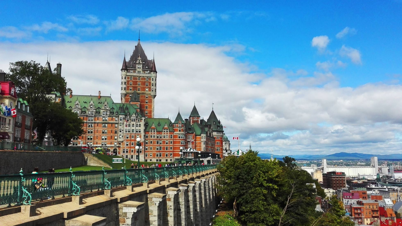 air taxi from maine to canada